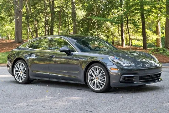 2020 Porsche Panamera 4S