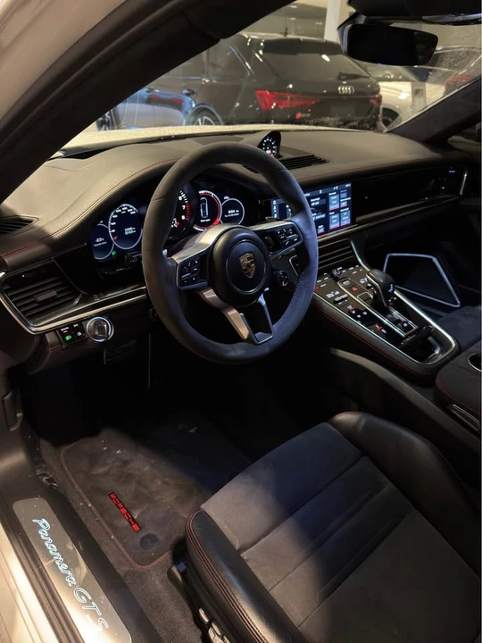 2020 Porsche 971 Panamera GTS - Image 6 of 7