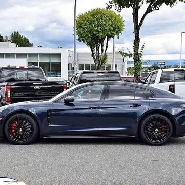 2020 Porsche Panamera GTS AWD