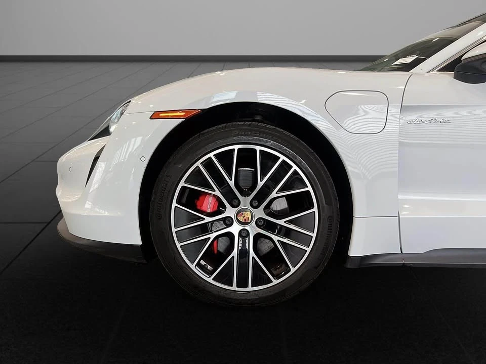 2020 Porsche Taycan - Image 10 of 12