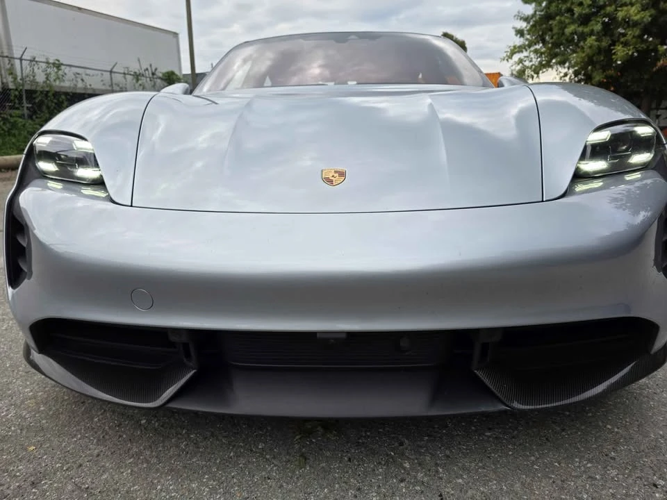 2020 Porsche Taycan - Image 15 of 16