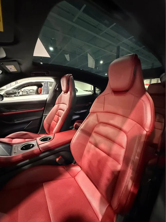 2020 Porsche Taycan - Image 5 of 9