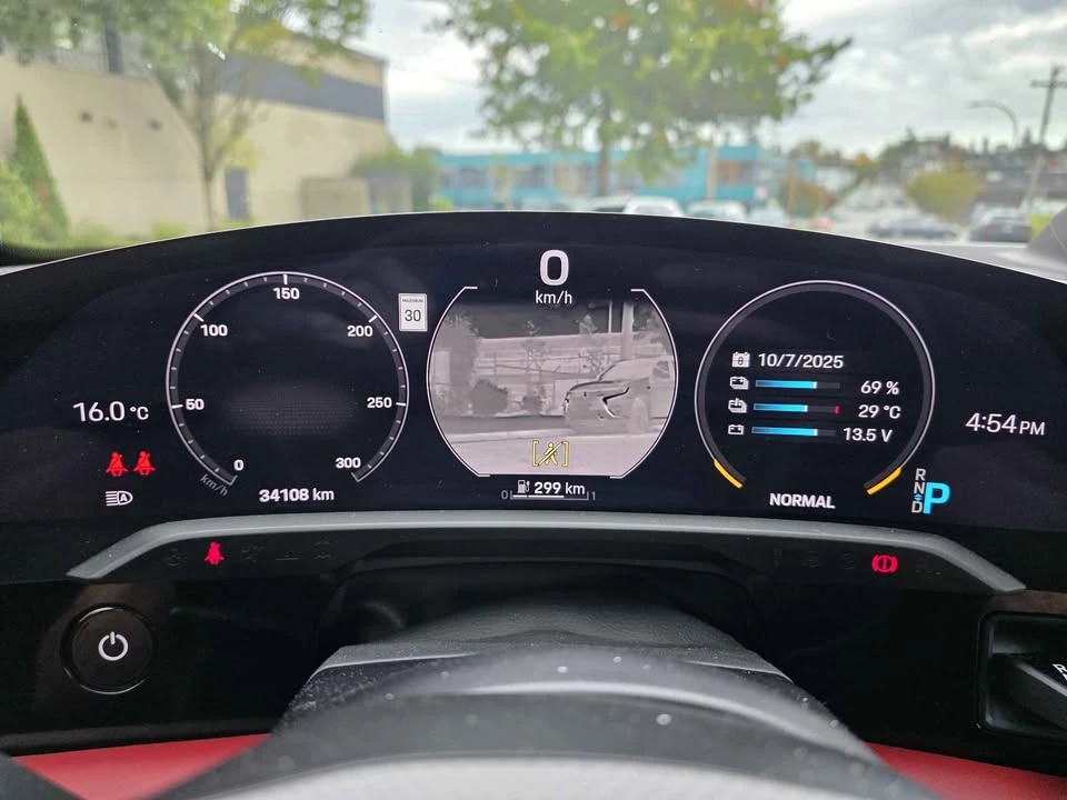 2020 Porsche Taycan - Image 10 of 16