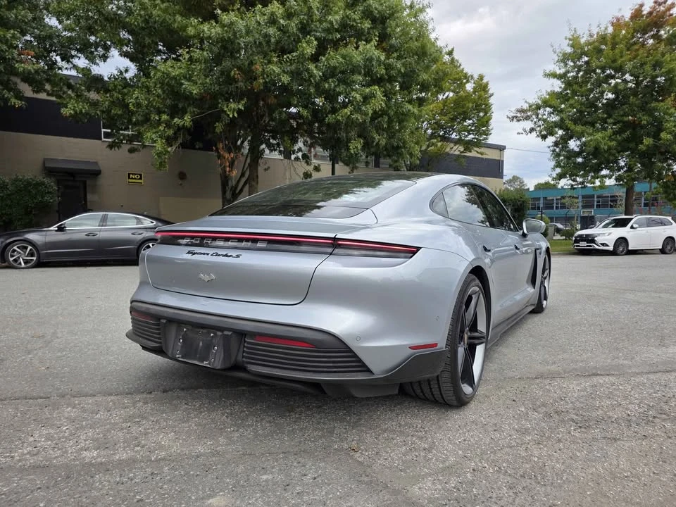 2020 Porsche Taycan - Image 4 of 16