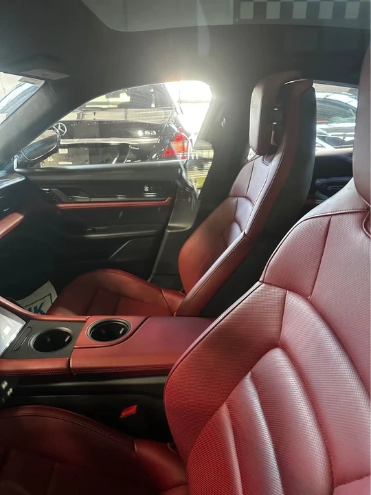 2020 Porsche Taycan - Image 4 of 7