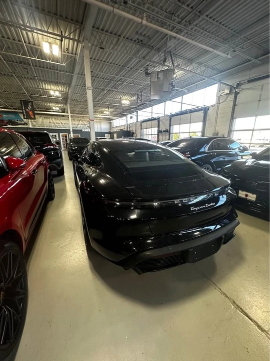 2020 Porsche Taycan - Image 6 of 7