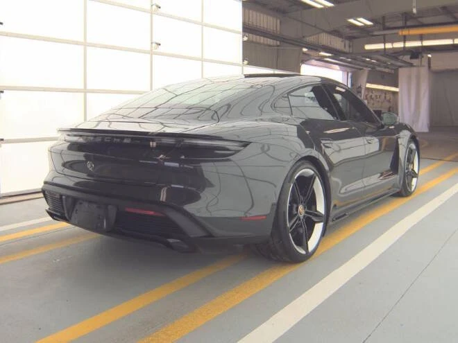 2020 Porsche Taycan - Image 4 of 13