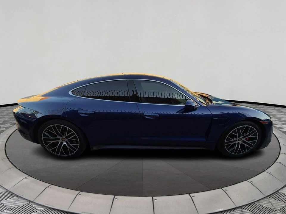 2020 Porsche Taycan - Image 4 of 19