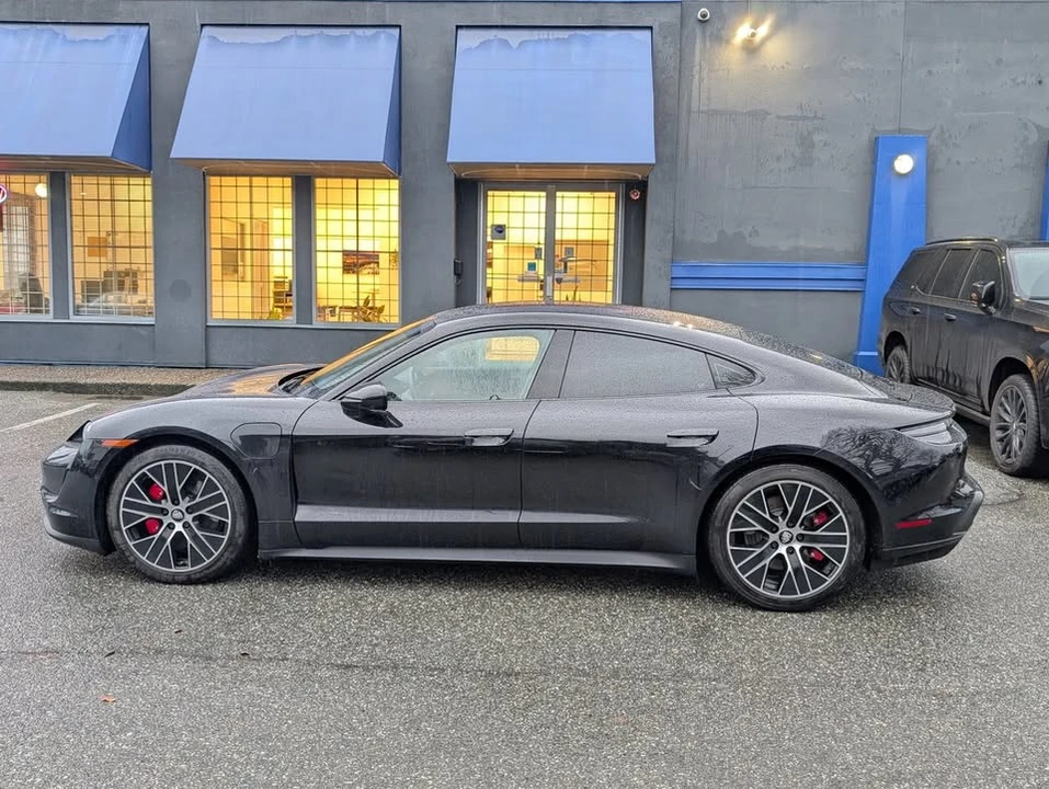 2020 Porsche Taycan - Image 5 of 20