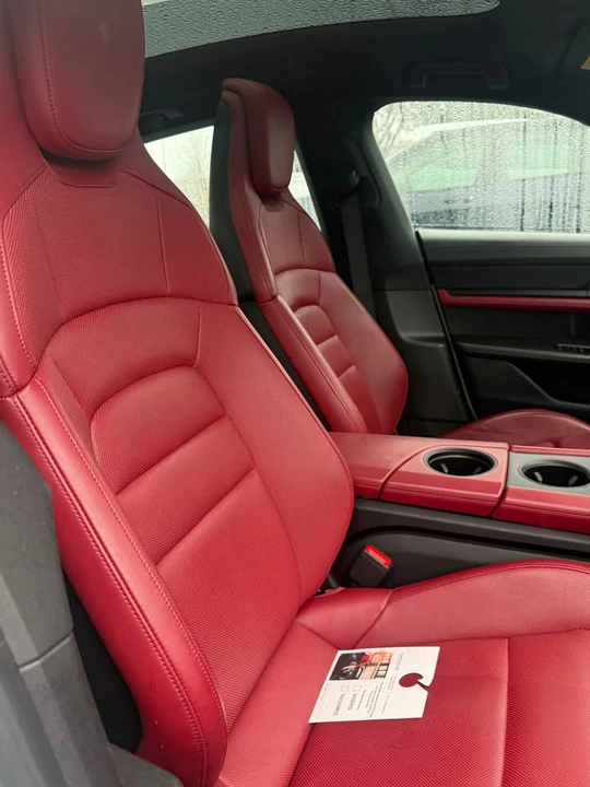 2020 Porsche Taycan 4S - Image 6 of 10
