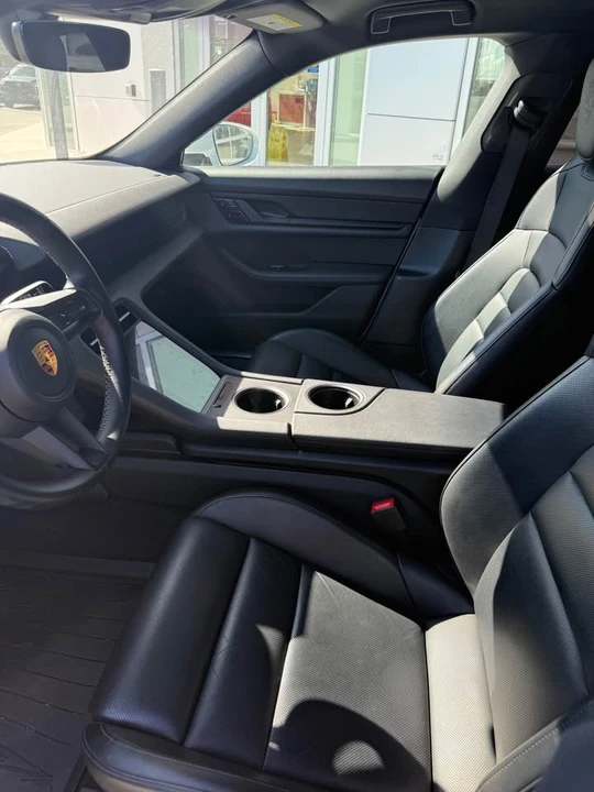 2020 Porsche Taycan 4S - Image 7 of 14