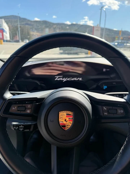 2020 Porsche Taycan 4S - Image 9 of 14