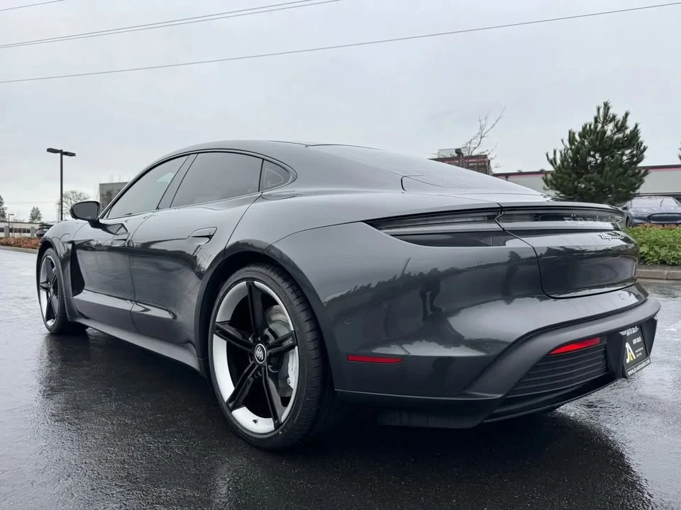 2020 Porsche Taycan 4S - Image 7 of 19