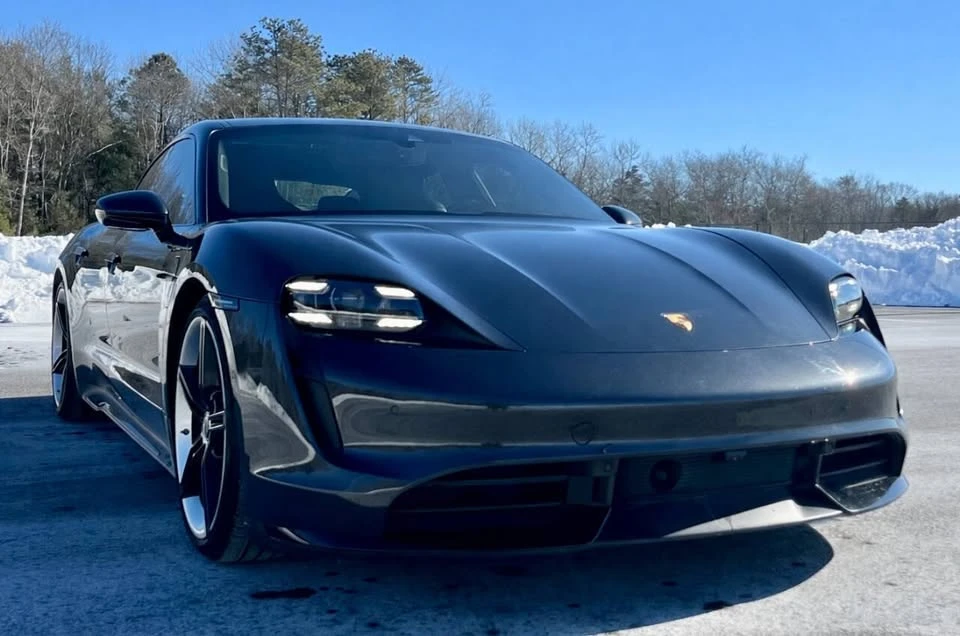 2020 Porsche Taycan - Image 7 of 20