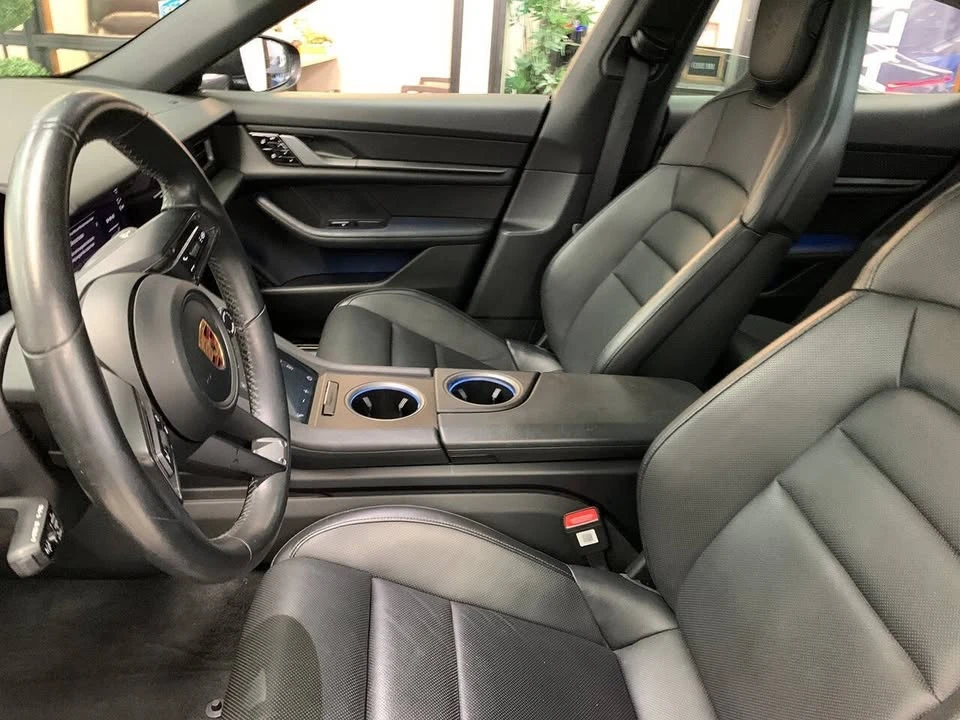 2020 Porsche Taycan - Image 9 of 20