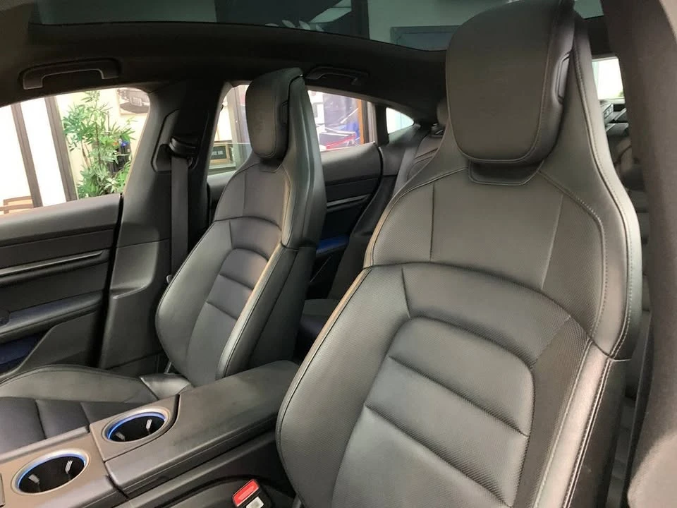 2020 Porsche Taycan - Image 8 of 20