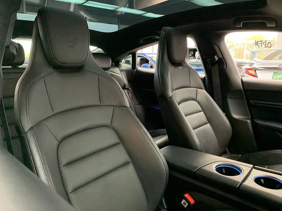 2020 Porsche Taycan - Image 10 of 20
