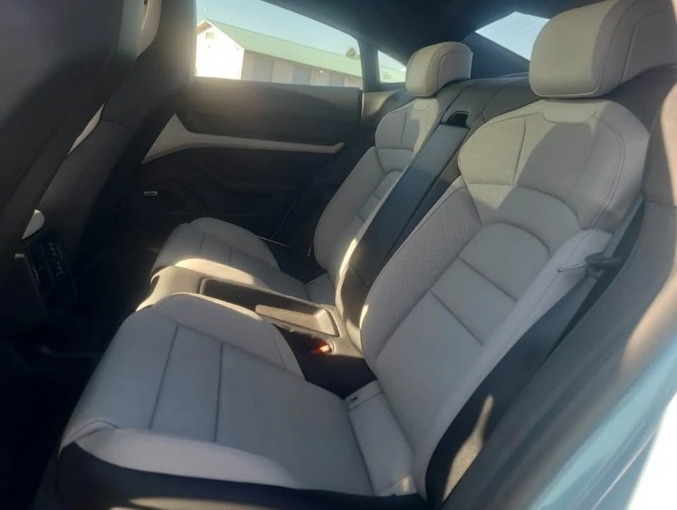 2020 Porsche Taycan 4S - Image 8 of 14