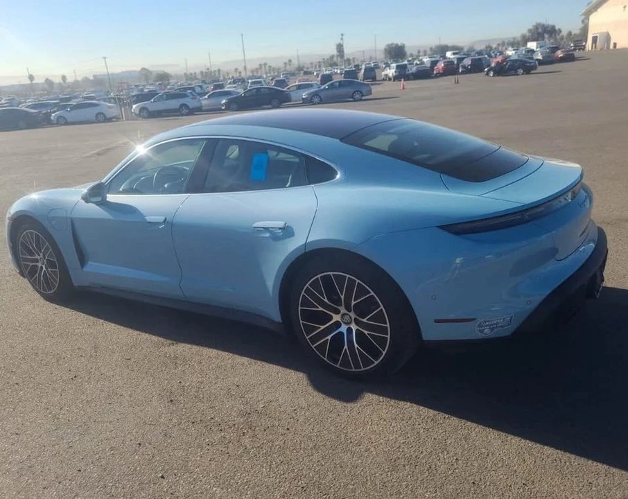 2020 Porsche Taycan 4S - Image 3 of 14