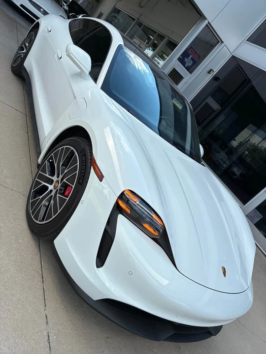2020 Porsche Taycan 4S - Image 3 of 13