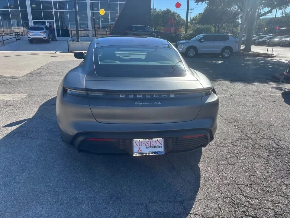 2020 Porsche Taycan 4S - Image 4 of 11