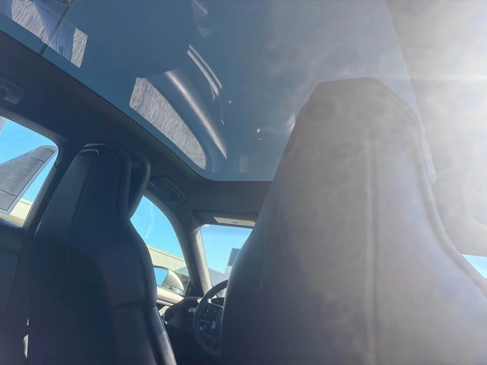 2020 Porsche Taycan 4S - Image 9 of 11