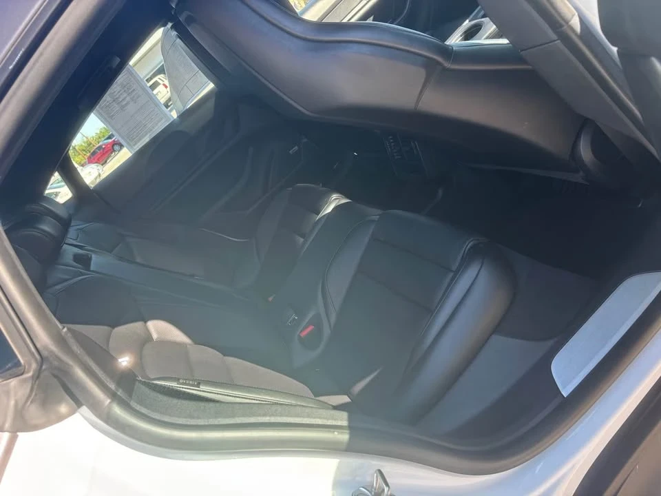 2020 Porsche Taycan 4S - Image 7 of 11