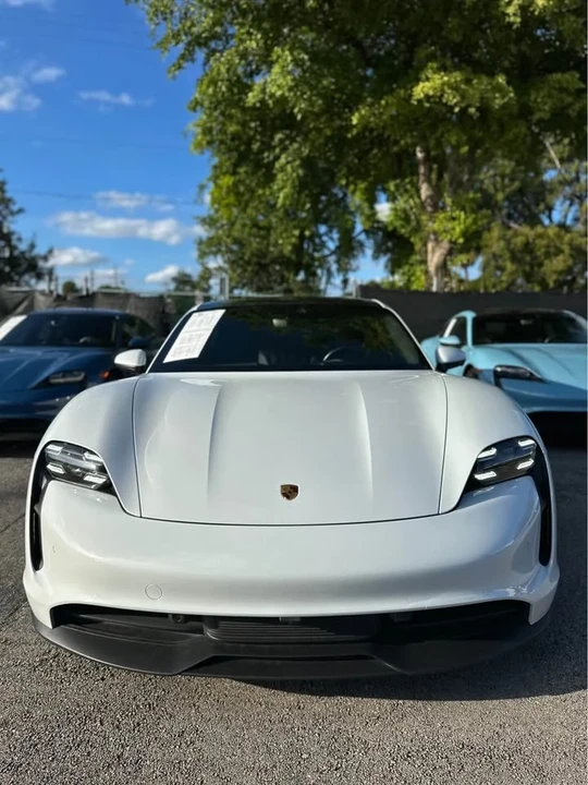 2020 Porsche Taycan 4S - Image 2 of 9