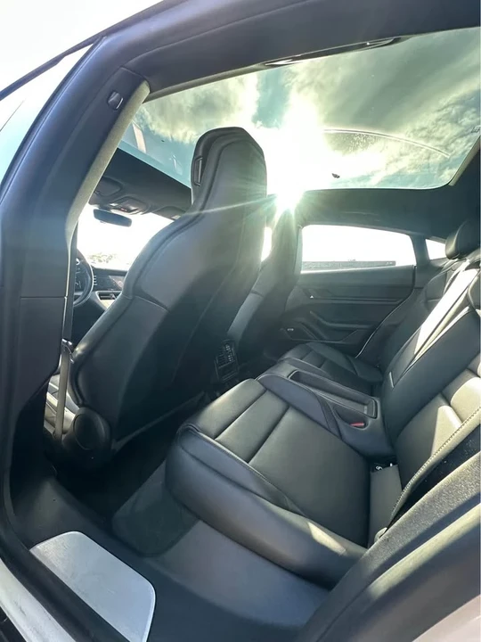 2020 Porsche Taycan 4S - Image 6 of 9
