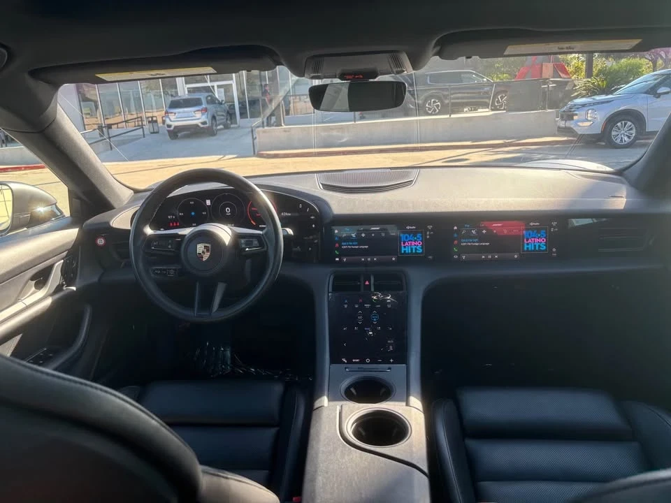 2020 Porsche Taycan 4S - Image 8 of 11