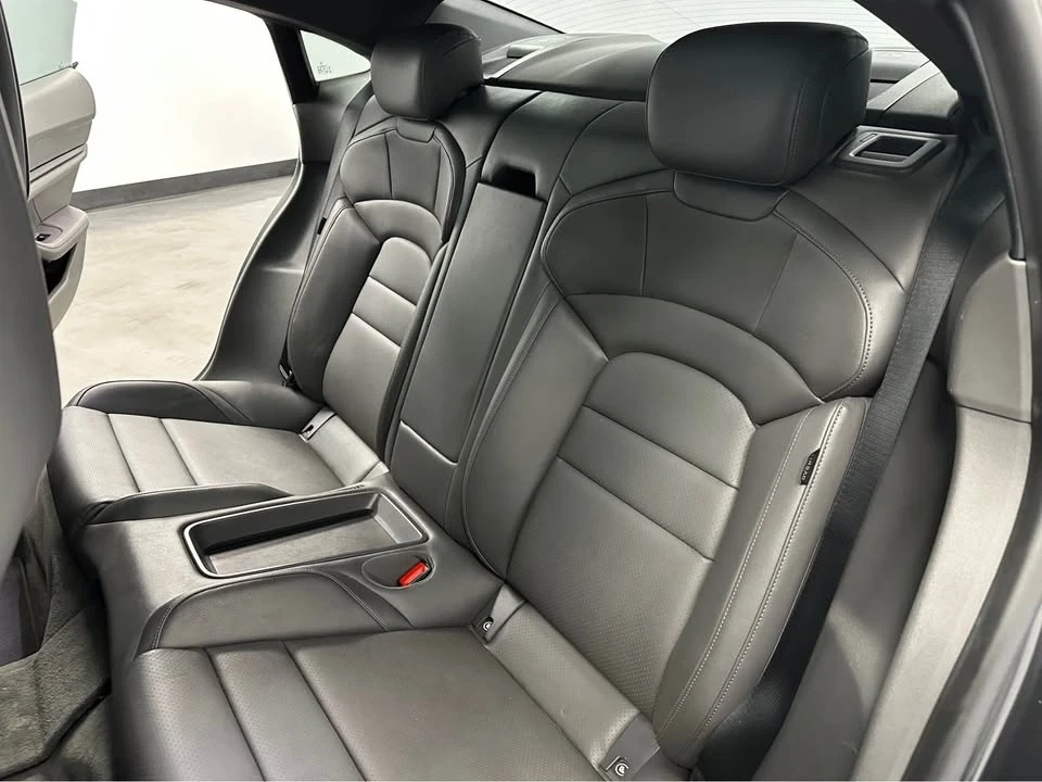 2020 Porsche Taycan 4S - Image 7 of 20