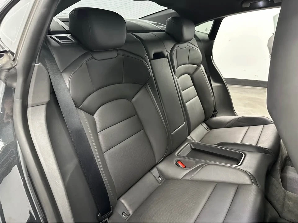 2020 Porsche Taycan 4S - Image 8 of 20