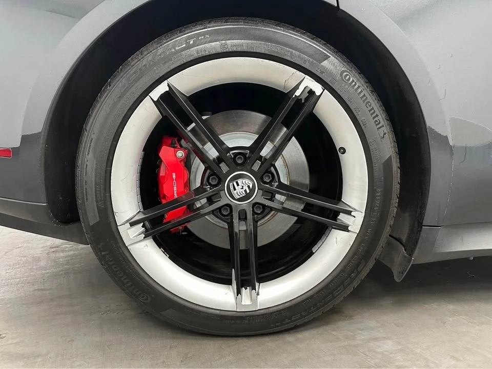 2020 Porsche Taycan 4S - Image 17 of 20