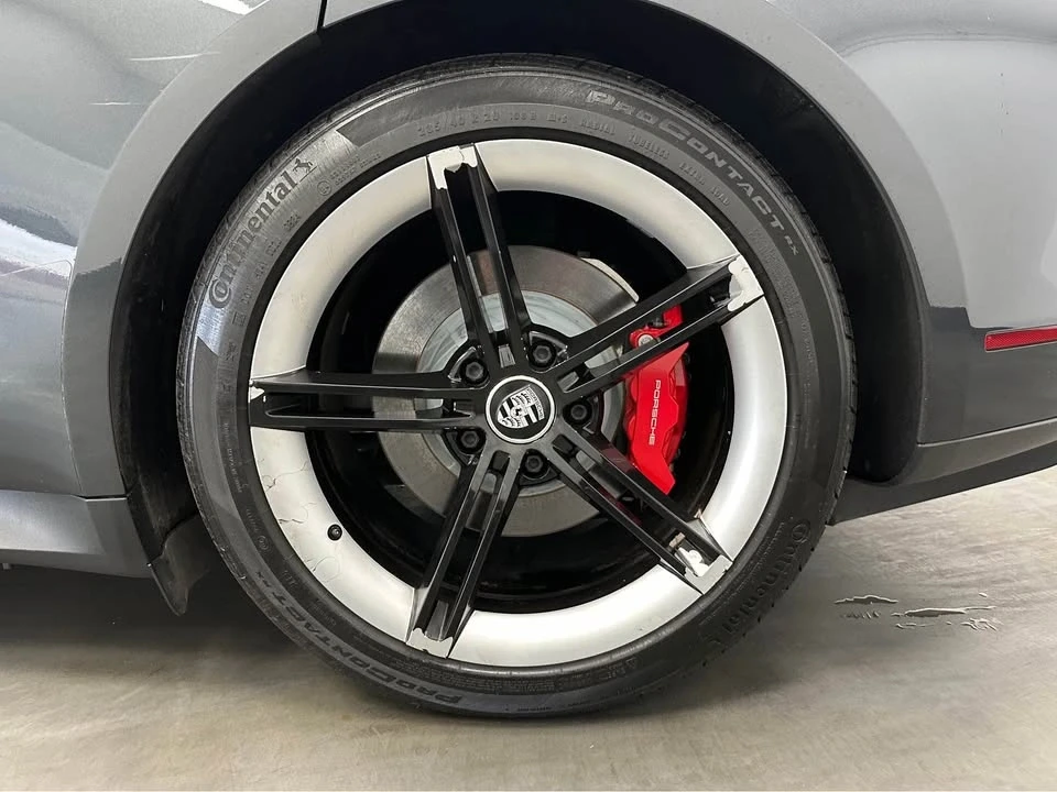 2020 Porsche Taycan 4S - Image 16 of 20
