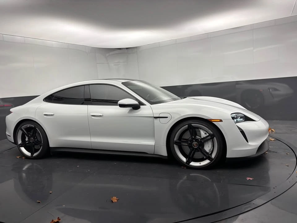 2020 Porsche Taycan 4S - Image 6 of 19