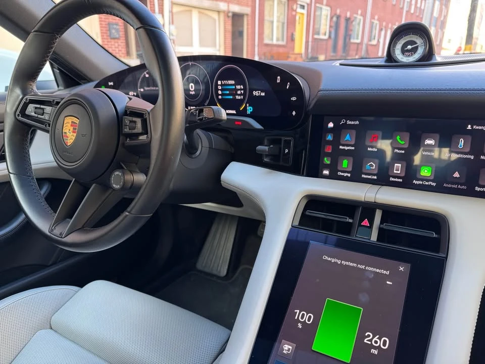 2020 Porsche Taycan 4S - Image 8 of 19
