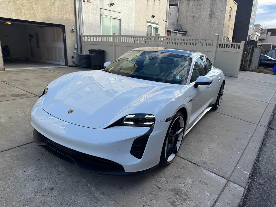 2020 Porsche Taycan 4S - Image 5 of 19