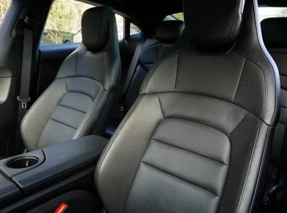2020 Porsche Taycan 4S - Image 5 of 8