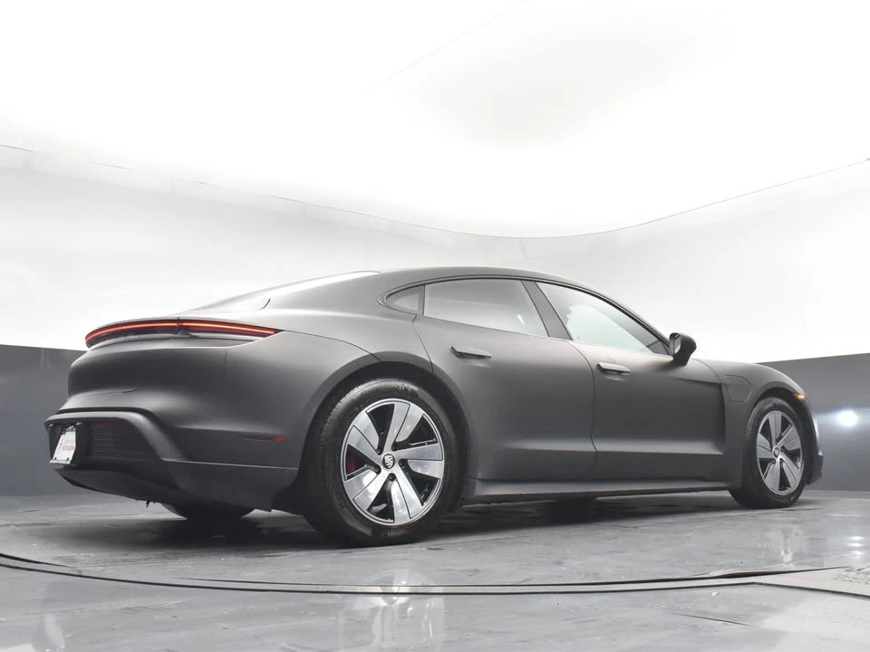 2020 Porsche Taycan 4S - Image 14 of 17