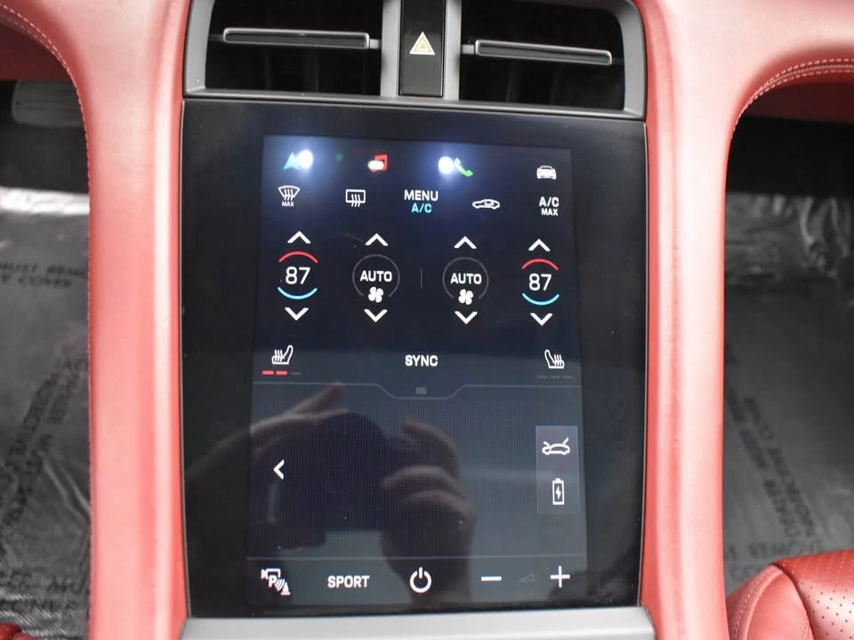 2020 Porsche Taycan 4S - Image 7 of 20