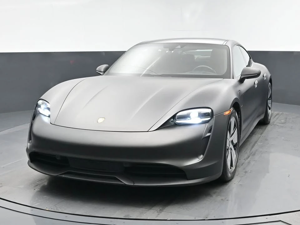 2020 Porsche Taycan 4S - Image 16 of 20
