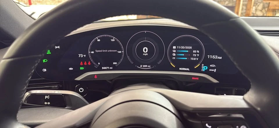 2020 Porsche Taycan 4S - Image 6 of 8