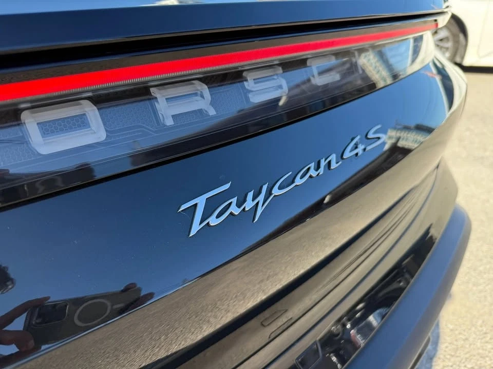 2020 Porsche Taycan 4S - Image 4 of 13
