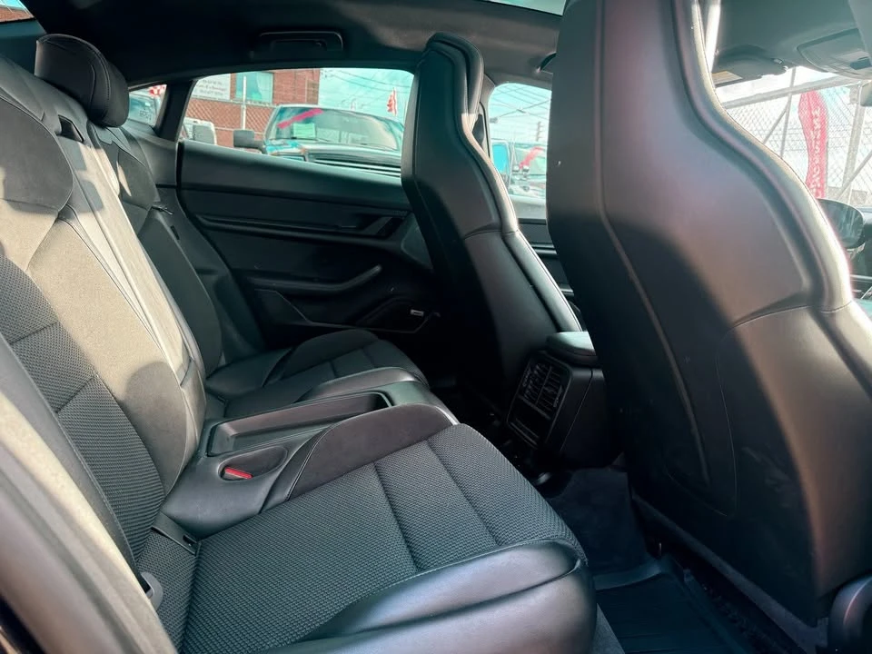 2020 Porsche Taycan 4S - Image 17 of 19