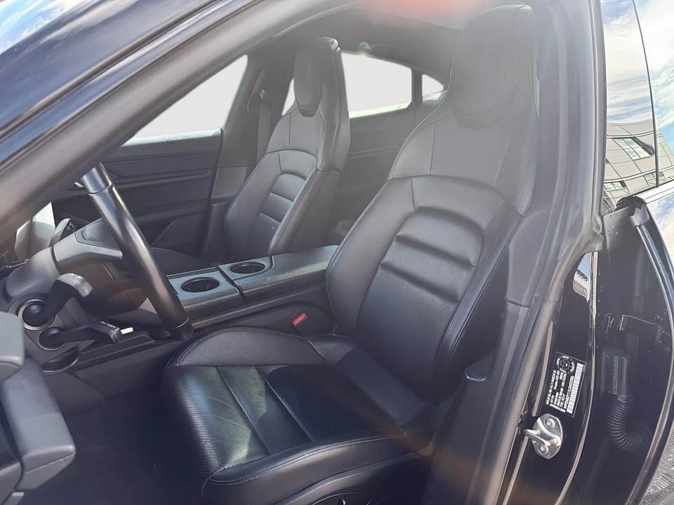 2020 Porsche Taycan 4S - Image 7 of 10