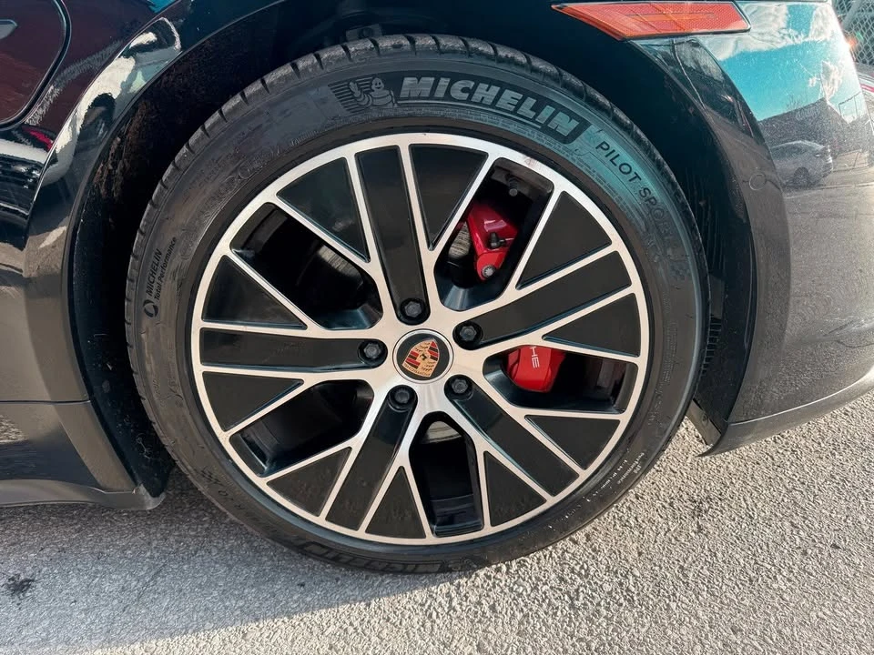 2020 Porsche Taycan 4S - Image 18 of 19