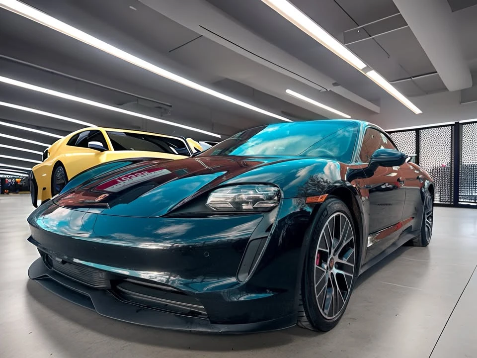 2020 Porsche Taycan 4S - Image 4 of 20