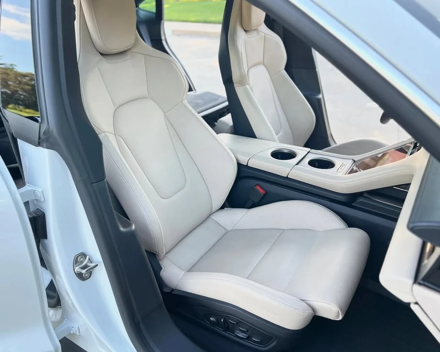2020 Porsche Taycan 4S - Image 13 of 20