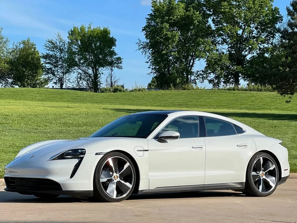 2020 Porsche Taycan 4S - Image 5 of 20