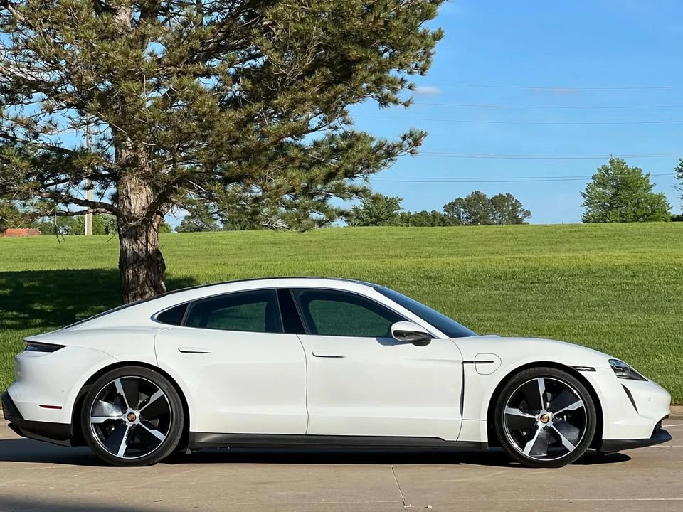 2020 Porsche Taycan 4S - Image 4 of 20
